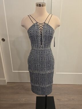 Gianni Bini adorable blue /White Lace-Up Strappy  Dress size XS. New with tags